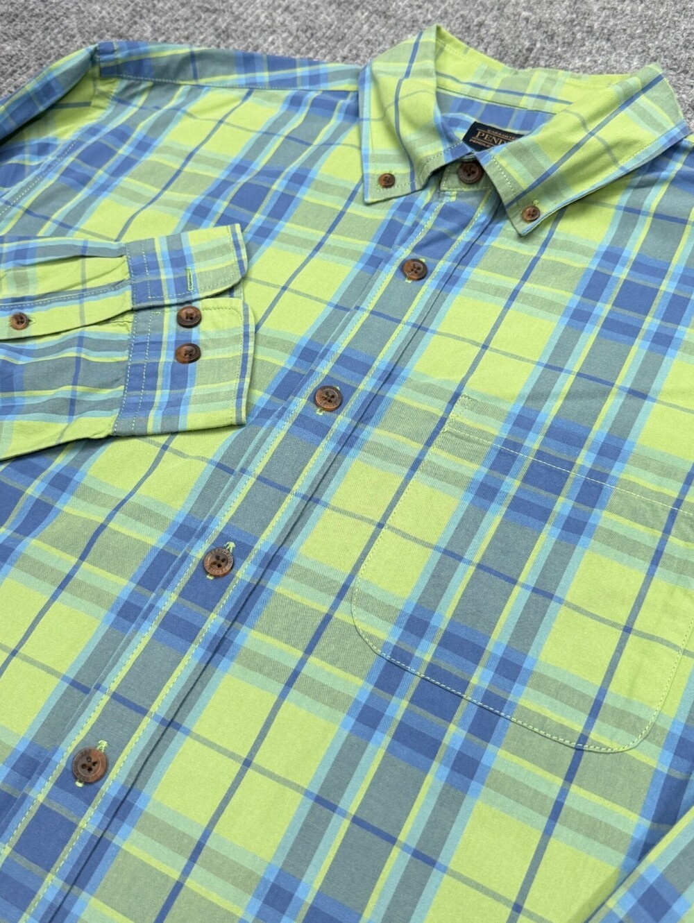 Pendleton Shirt Mens L Green Blue Plaid Cotton Long Sleeve Button Down Preppy